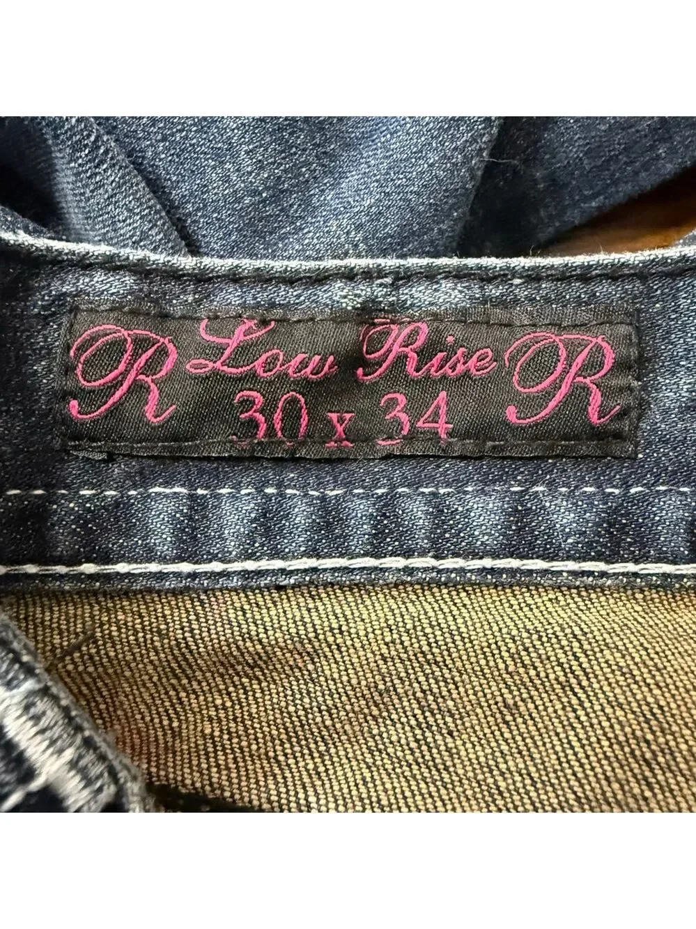 Rock & Roll Cowgirl Low Rise Bootcut Jeans Sequin‎ Pistols Size 30x34